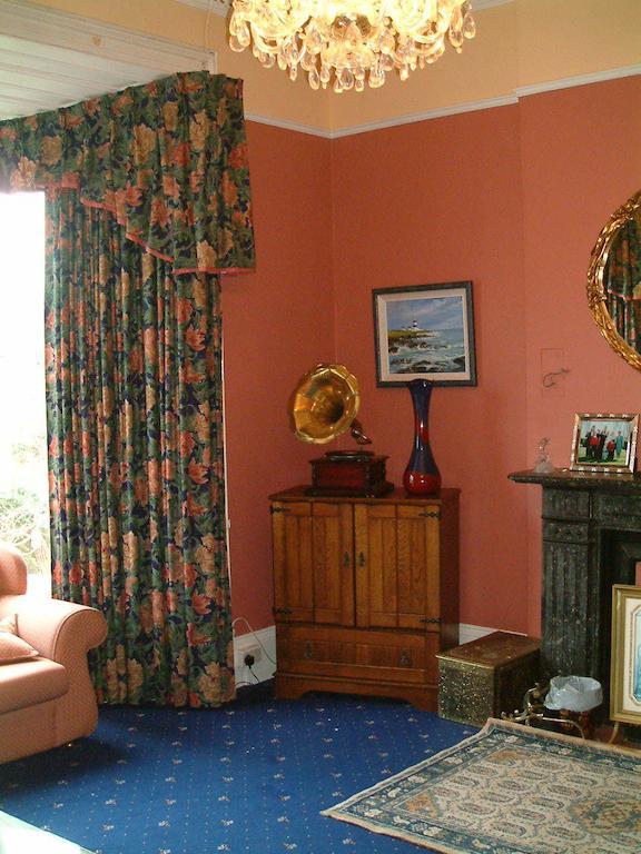 Claremont House Bed & Breakfast Dun Laoghaire Exterior foto