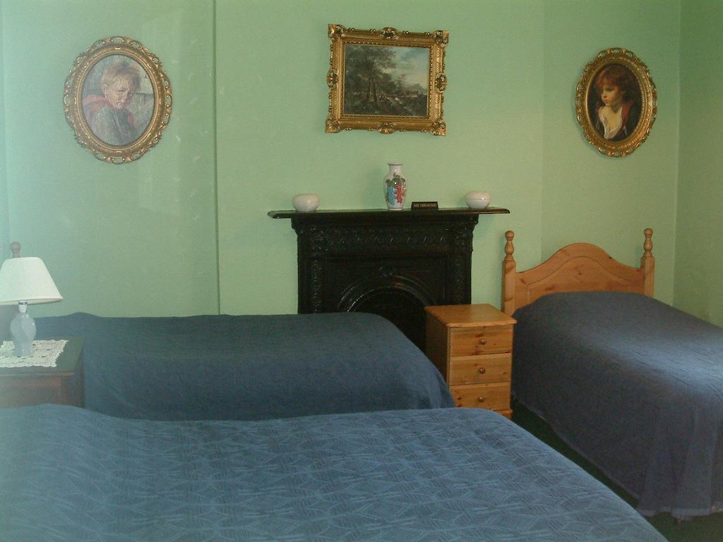 Claremont House Bed & Breakfast Dun Laoghaire Cameră foto