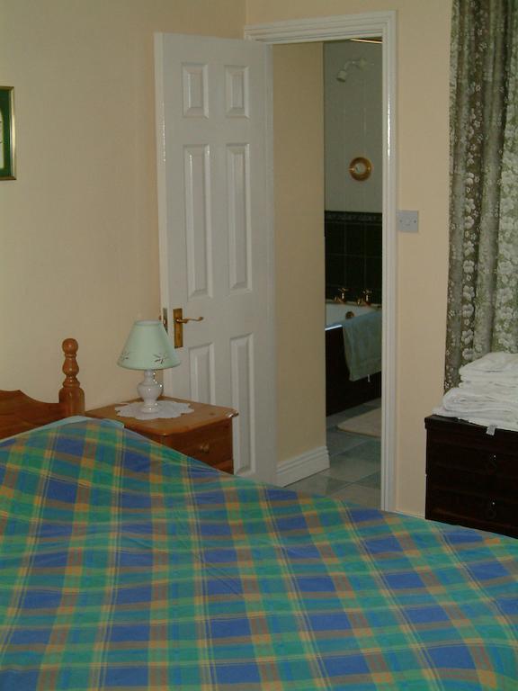 Claremont House Bed & Breakfast Dun Laoghaire Cameră foto